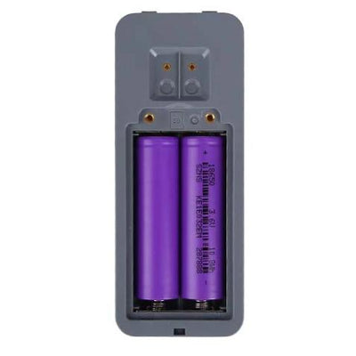 Wox R18650 è un set di 2 pezzi di batterie agli ioni di litio ricaricabili di tipo 18650