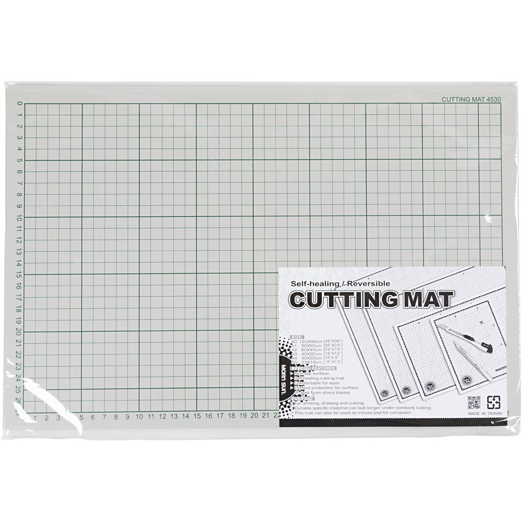 Cut mat rubber with grid lines, 30x45cm