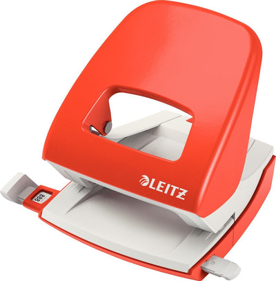 Perforatrice da tavolo in metallo Leitz nexxt - perfora fino a 30 fogli - per cartellette e raccoglitori ad anelli - rosso chiaro