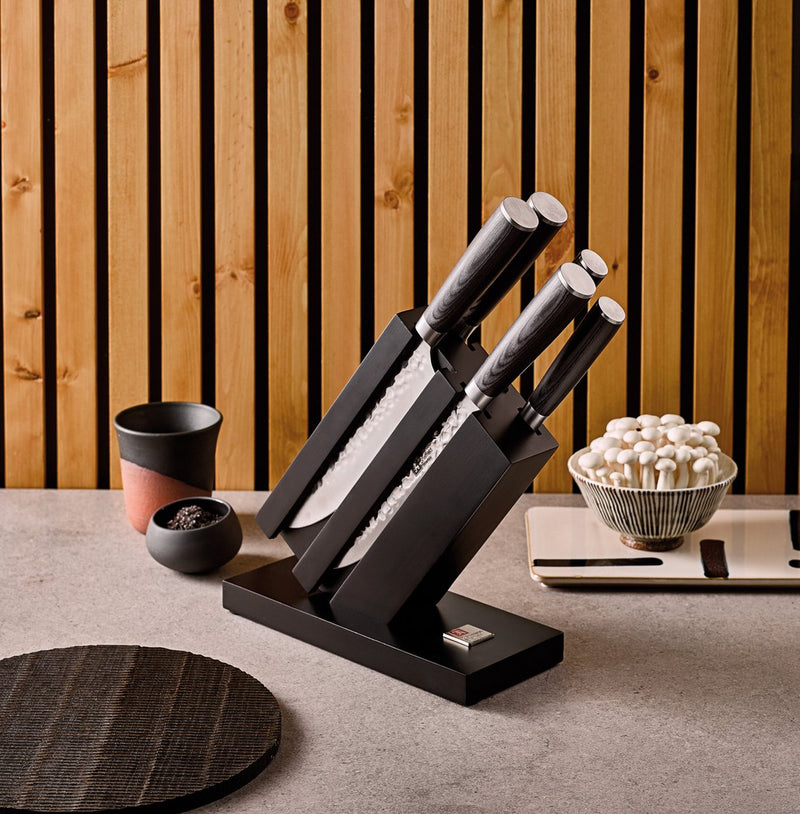 Richardson Sheffield - uta - set coltelli da 5 pezzi - incluso ceppo portacoltelli di design - coltelli martellati - legno pakka