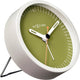 Nexttime pequeño – despertador de mesa – 9 × 9 × 7,5 cm – metal – blanco verde – silencioso