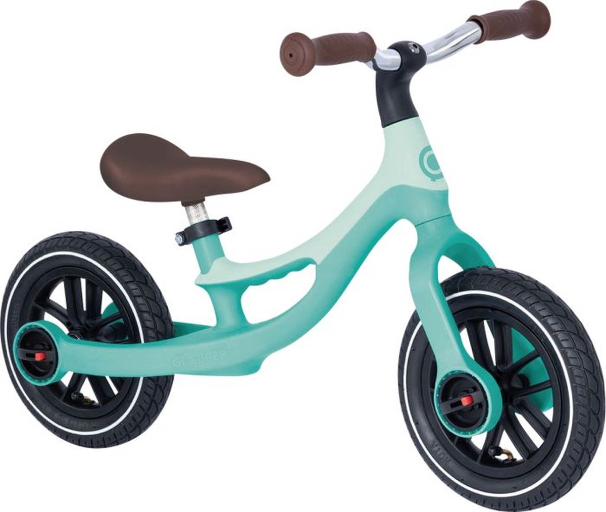 Globber Go Bike Elite Air en verde menta