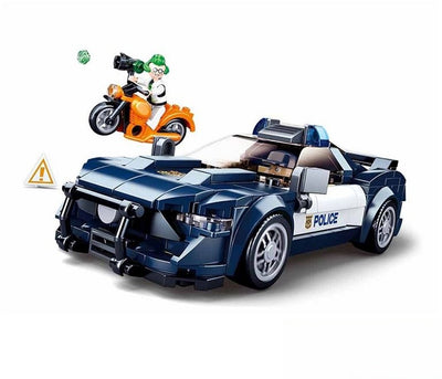 Auto veloce della polizia della città di Sluban (m38-b1063)