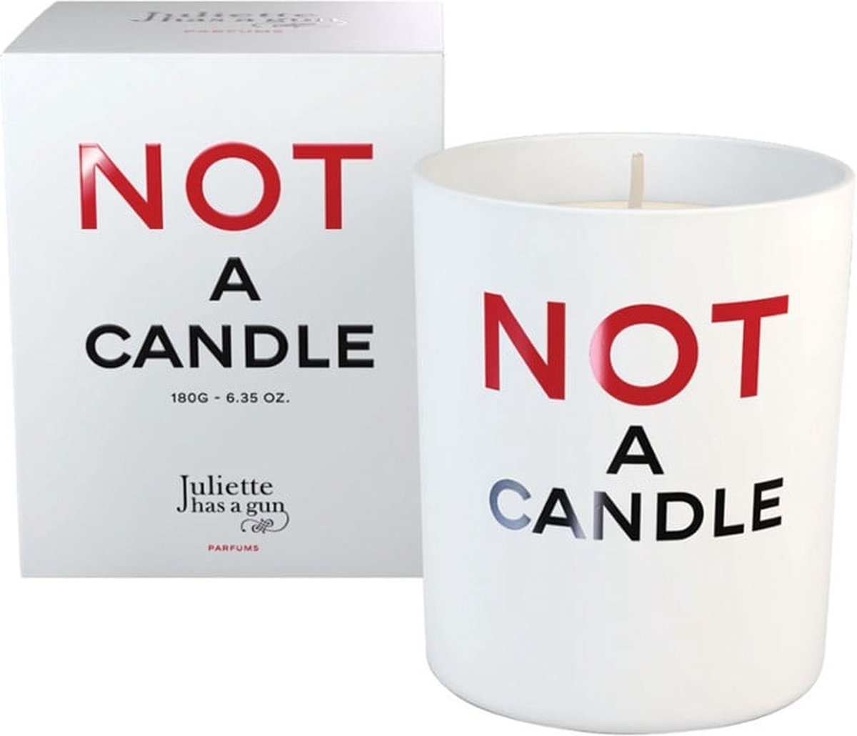 Juliette has a gun not a candle - 180 g - geurkaars - kaars