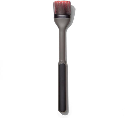 Oxo - cepillo para parrilla y horneado - buenos agarres - cerdas de silicona resistentes al calor