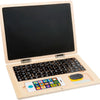 Laptop in legno a piedi piccoli con scheda magnetica