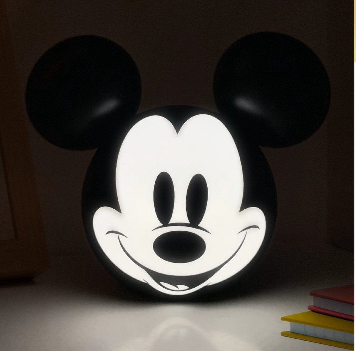 Lámpara 3D Disney Mickey Mouse - 14,5 cm - Habitación infantil - Dormitorio - Salón - Funciona con pilas