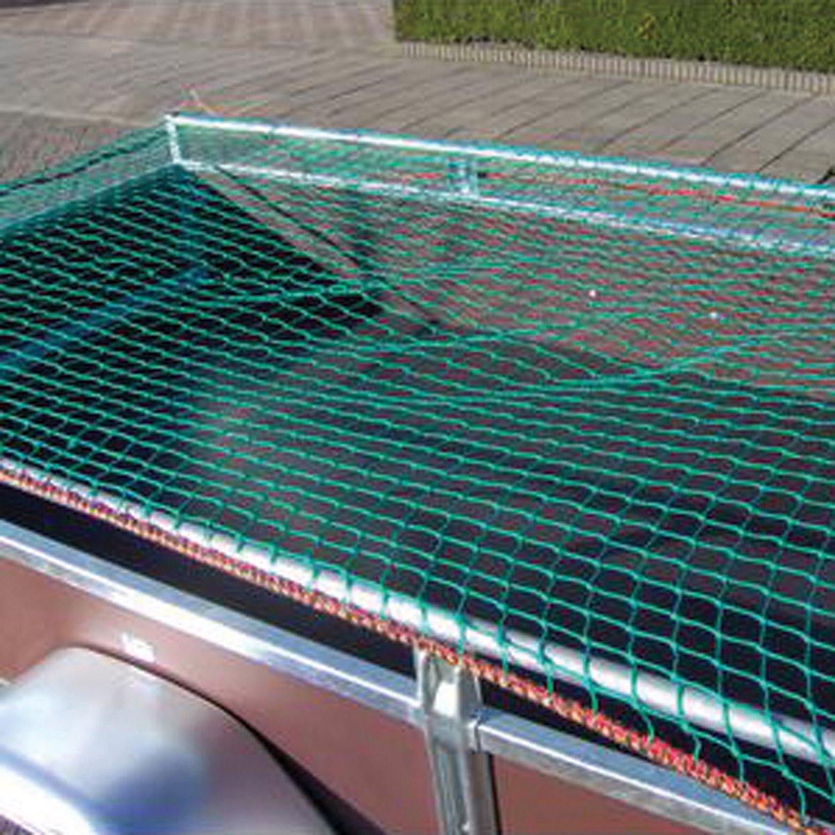 Carpoint aanhangernet 300x600 cm – elastische rand – polyester – maas 55 mm – voor veilig transport – universeel gebruik