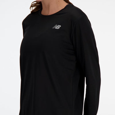 Maglione sportivo da donna a maniche lunghe New Balance Sport Essential - nero