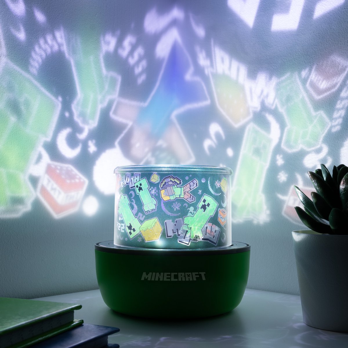 Paladone Minecraft Projection Light - Officially Licensed Projector Lamp with 2 Scenes, Wall and Ceiling Decoration -