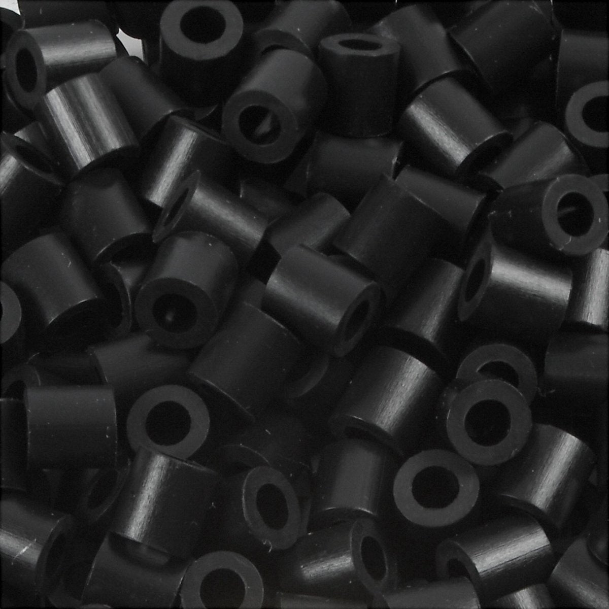 Perline termoadesive Nabbi, misura 5x5 mm, misura buco 2,5 mm, media, nero (32220), 6000 pezzi 1 scatola