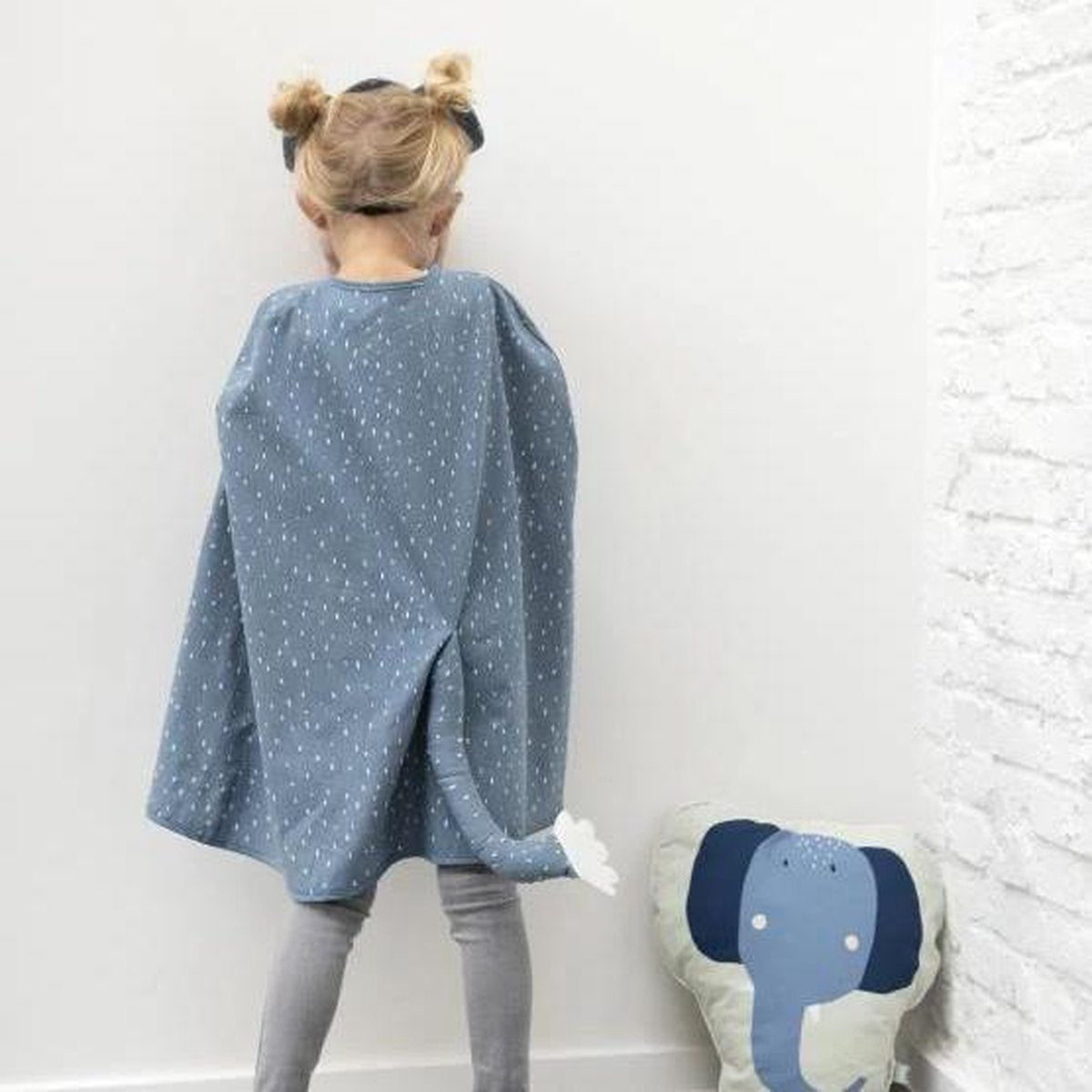 Trixie Cape and Mask Mrs. Elefante