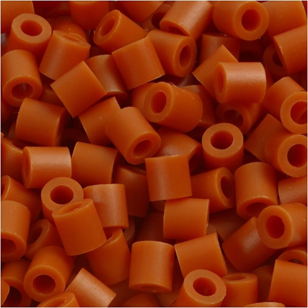 Cuentas para planchar Nabbi, medidas 5x5 mm, medida de agujero 2,5 mm, medianas, marrón rojizo (32254), 6000 piezas 1 caja
