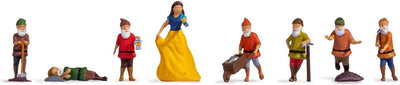Nor 15803 h0 snow white and the seven dwarfs figures painted