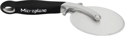 Microplane pizza cutter pro - black - with dough skewer