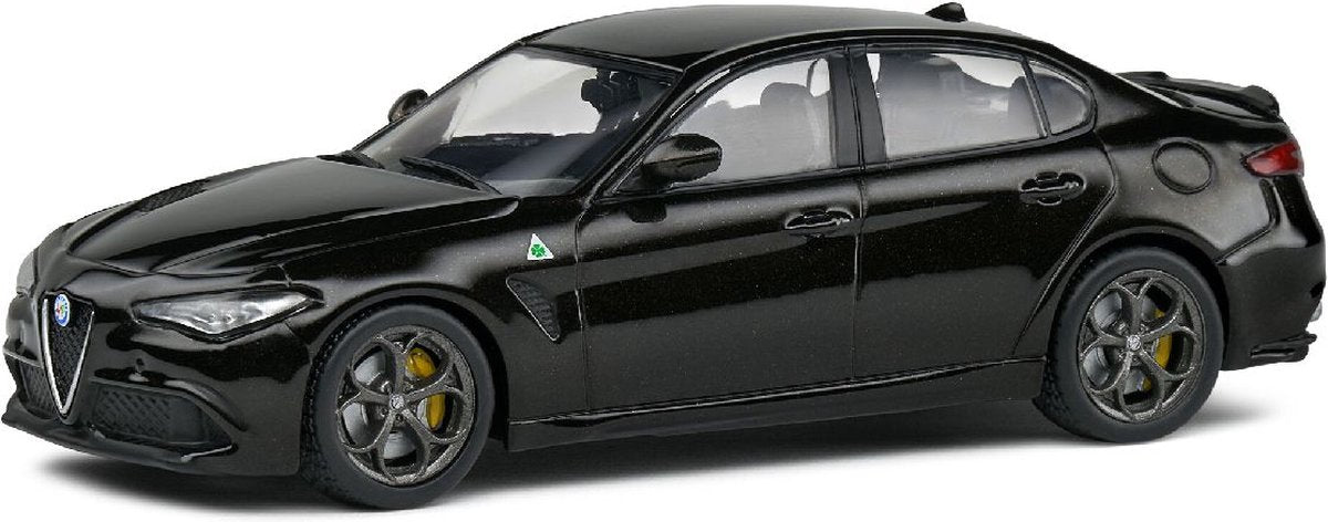 No marca auto alfa romeo giulia quadrifoglio 2.9 bi-turbo solido modello auto 1:43 2019 s4313107 modello in scala