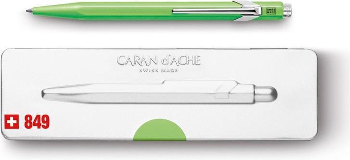 Bolígrafo Caran d'ache 849 popline verde fluo