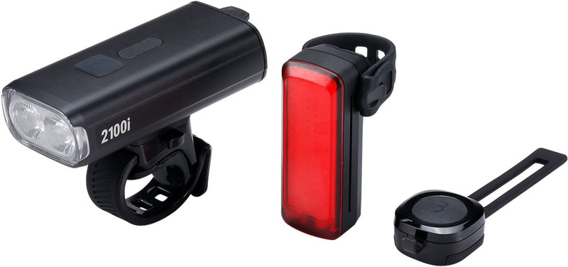 BBB Cycling StrikeDuo 2100i Combo Juego de luces delanteras y traseras - con control remoto - 2100 lúmenes - Recargable por USB - IPX4 resistente a la lluvia - Luces para bicicleta de carretera, bicicleta de montaña - BLS-277i