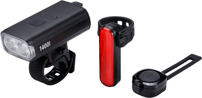 BBB Cycling Strike Duo 1400i Combo Juego de luces delanteras y traseras - con control remoto - 1400 lúmenes - Recargable por USB - IPX4 resistente a la lluvia - Luces para bicicleta de carretera, bicicleta de montaña - BLS-275i