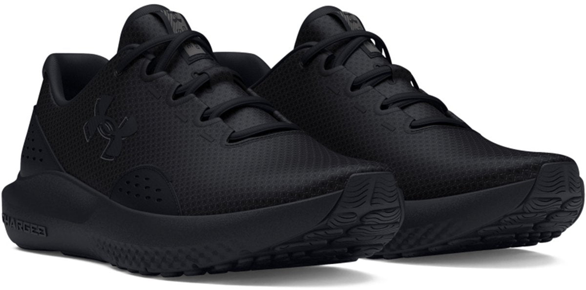 Scarpe da ginnastica Under Armour UA Charged Surge 4-BLK da uomo - Nere