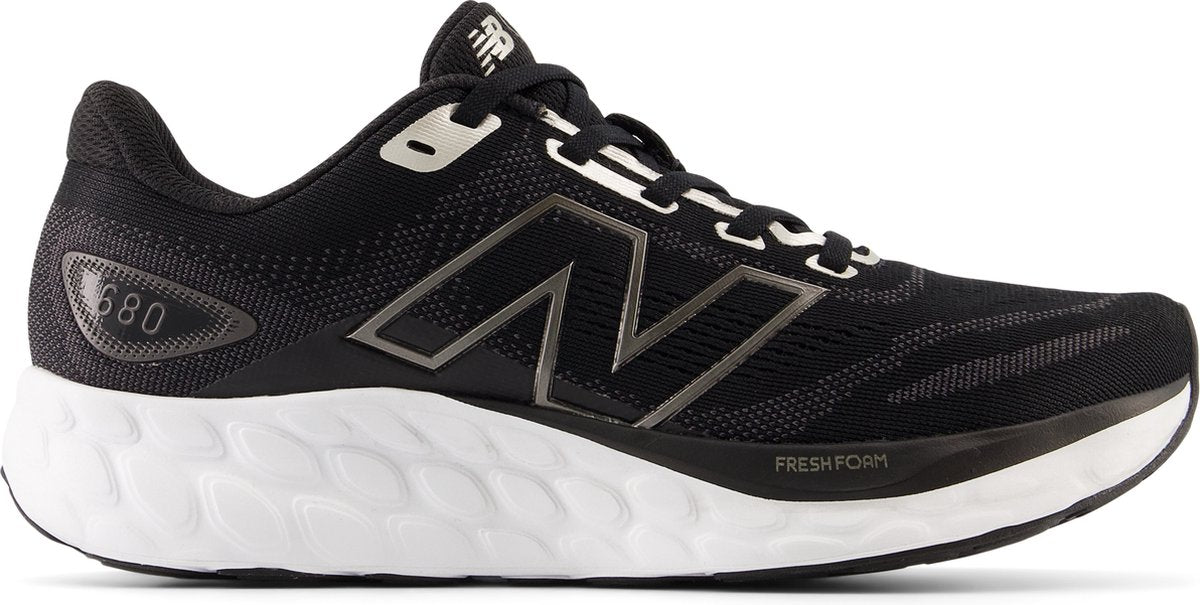 Scarpe sportive da donna New Balance 680 - nere