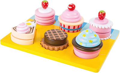 Small Foot Wooden Speelten Cupcakes and Cake Set, 13dLG.