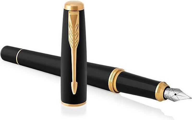 Penna stilografica Parker urbana | nero opaco con dettagli oro | pennino fine con inchiostro blu | confezione regalo