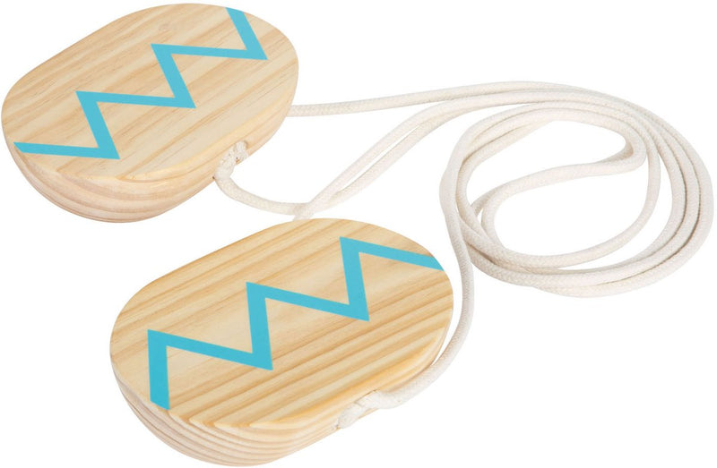 Pequeñas bobinas para caminar de madera