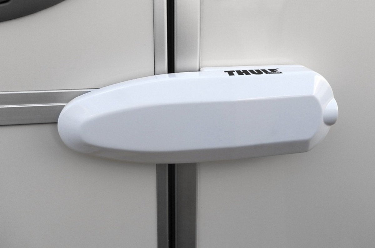 Thule omnistor universal lock white triple pack