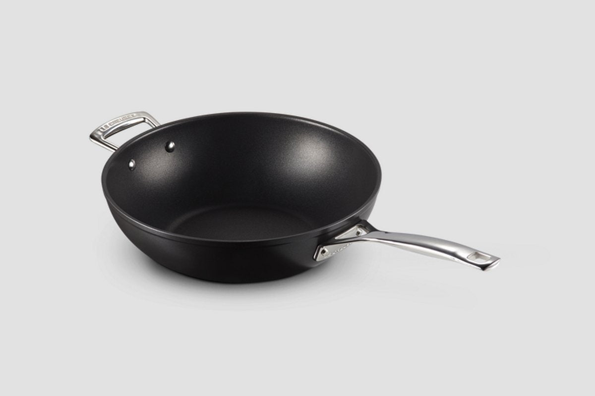 Padella wok con manico Le Creuset - les forgées tns - ø 30 cm 4,7 litri - rivestimento antiaderente standard
