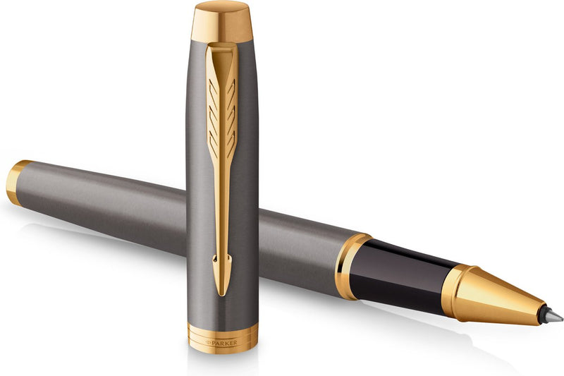 Parker soy bolígrafo roller | pintura gris con detalles dorados | punta fina de acero inoxidable | tinta negra | embalaje de regalo