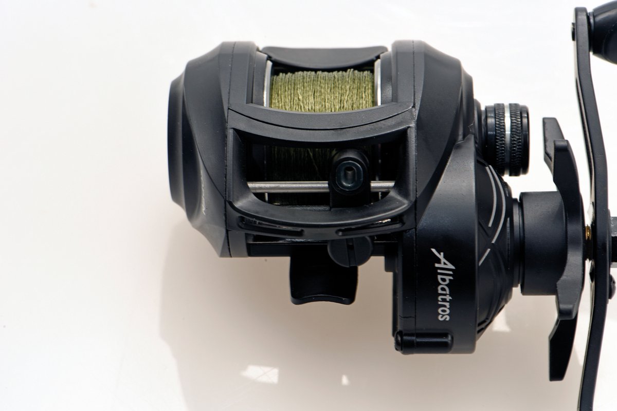 Albatros - bcr201l baitcaster - reel - kogellagers 3+1 - opgespoeld met braid - aluminium spoel