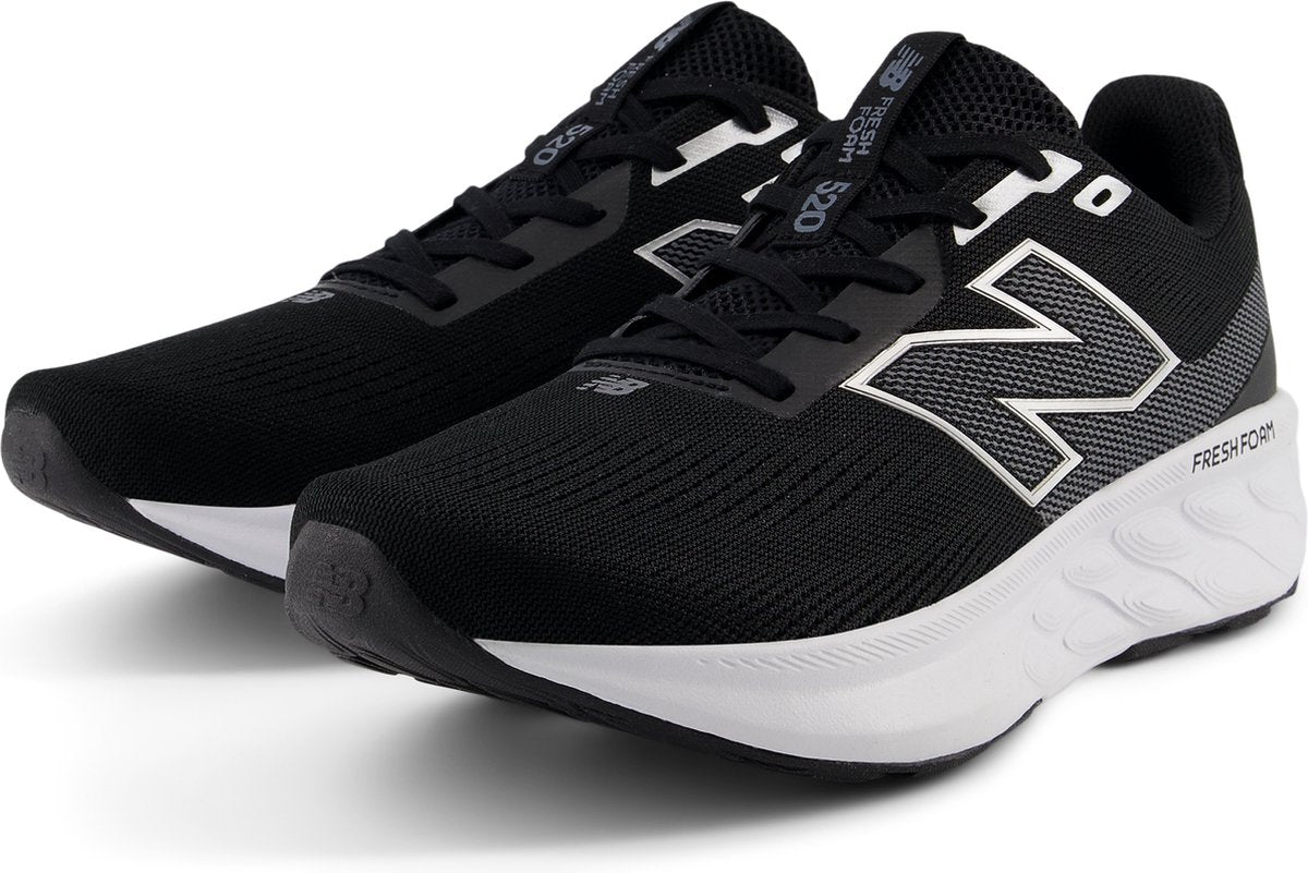 Scarpe sportive da uomo New Balance 520 - nere