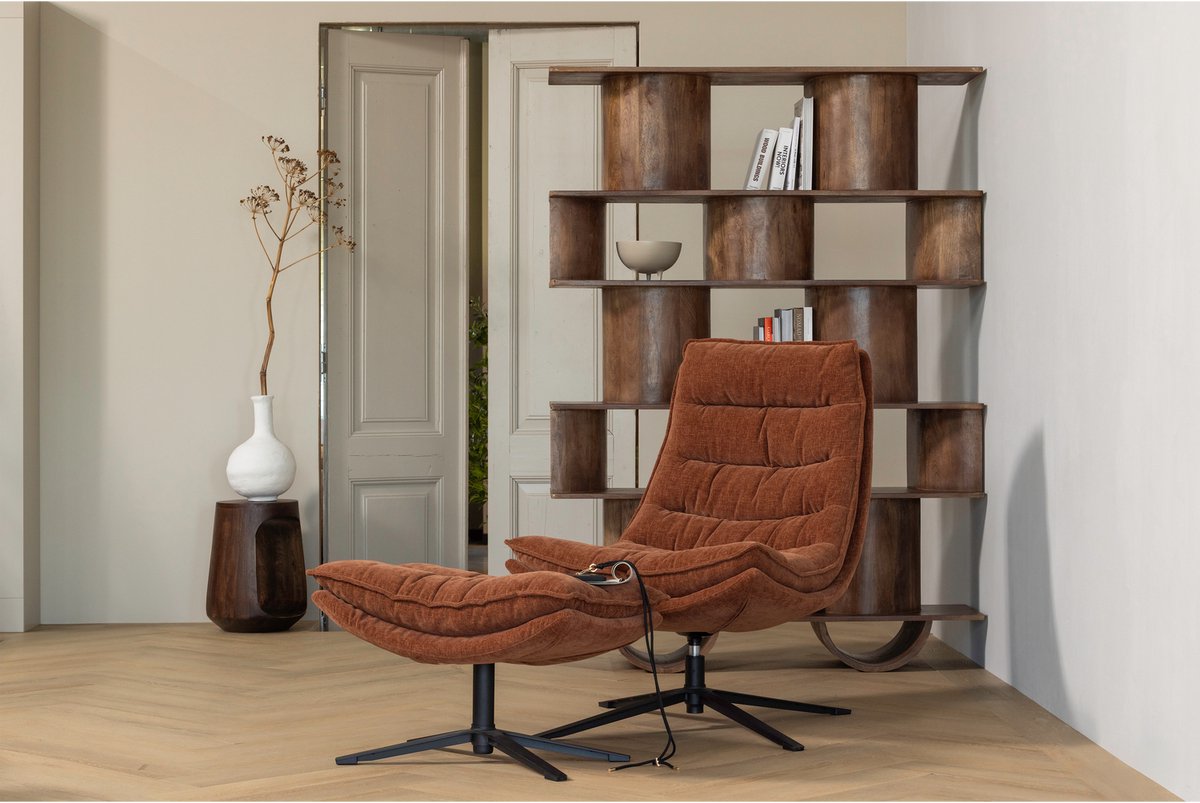 Woood kube draaifauteuil met hocker - chenille stof - bruin