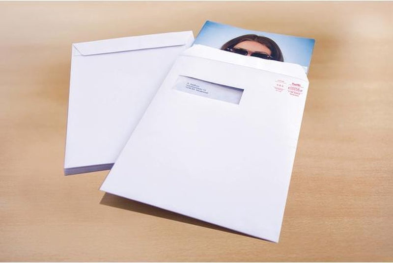 Busta atto del municipio - 229x324mm - c4 - bianco - con striscia adesiva - finestra a sinistra - 25 pezzi - rd-303590-25