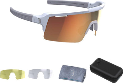 Bbb ciclismo gafas de ciclismo fusible para hombres y mujeres - gafas de sol para bicicleta con lentes tóricas grandes para una protección 100% UV - gafas deportivas antivaho con 3 lentes livianas y estuche para gafas - oro blanco mate - bsg-65