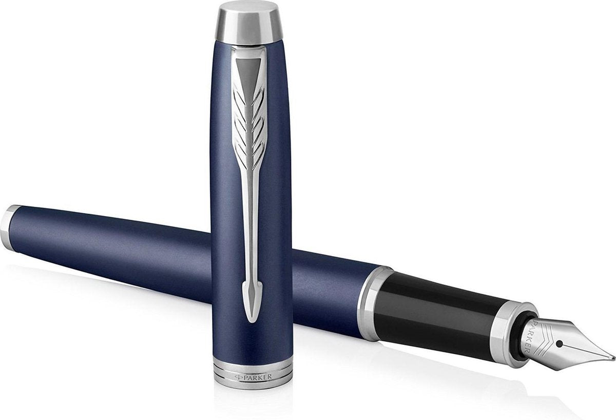 Penna stilografica Parker IM - punta media - inchiostro blu - blu opaco - incl. confezione regalo