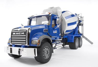 Bruder Mack Granite Truck con mixer in cemento