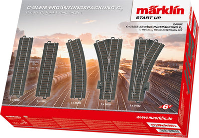 Märklin starts up c-rail extension set c2