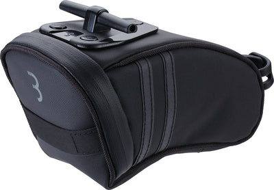 Bbb cycling curvepack reflect zadeltas fiets - racefiets tas tarpaulin - reflecterend tasje - zwart - maat l - bsb-13l
