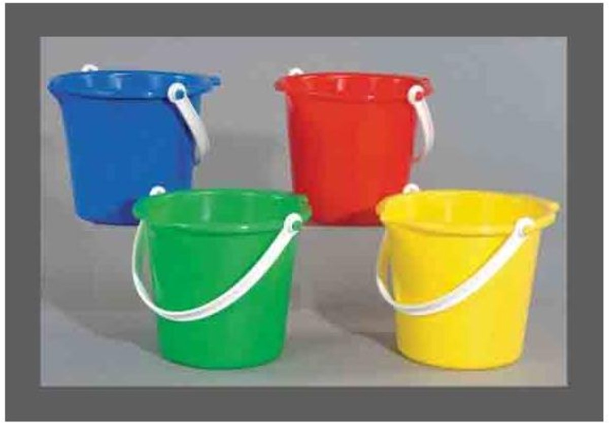 Basic bucket with poured fitting 15 cm