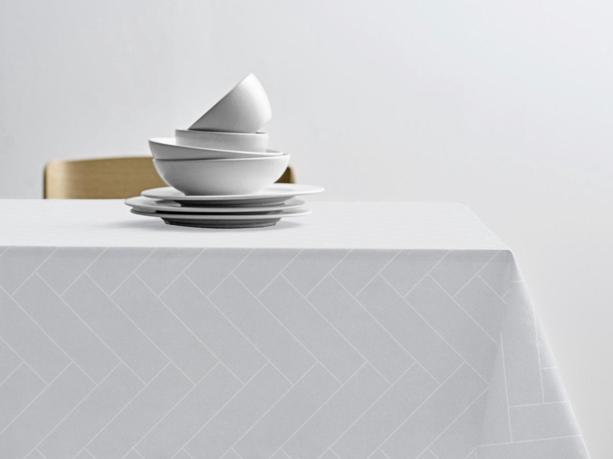 Södahl tiles damask tafelkleed 140 x 270 cm white