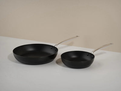 Set di padelle Combekk element expert - 20 28 cm - nero - rivestimento antiaderente in ceramica senza pfas - realizzato in alluminio riciclato al 100% - adatto all'induzione
