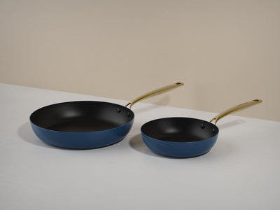 Set di padelle Combekk element expert - 20 28 cm - blu - rivestimento antiaderente in ceramica senza pfas - realizzato in alluminio riciclato al 100% - adatto all'induzione