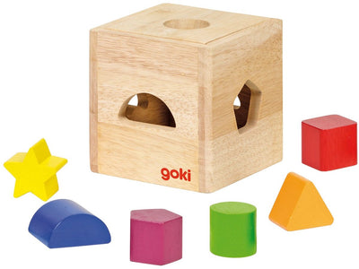 Cubo di smistamento di legno Goki con blocchi