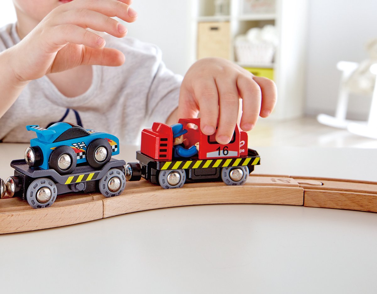 Hape raceauto transportwagen