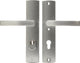 Axa veiligheidsbeslag (curve plus) aluminium geslepen: kruk-kruk (model blok) pc72 met kerntrekbeveiliging skg***