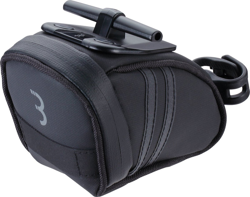 Bbb ciclismo curvepack reflect alforja bicicleta - bolsa para bicicleta de carretera lona - bolsa reflectante - negro - talla s - bsb-13s