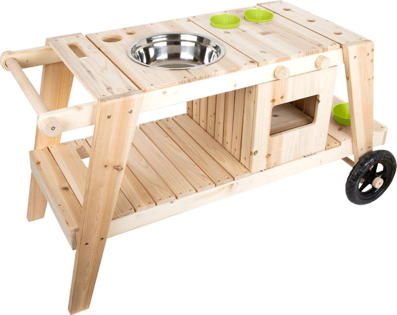 Cocina de juego al aire libre de barro pequeño al aire libre