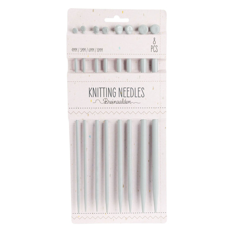 knitting needle set 4 sizes, 8dlg.